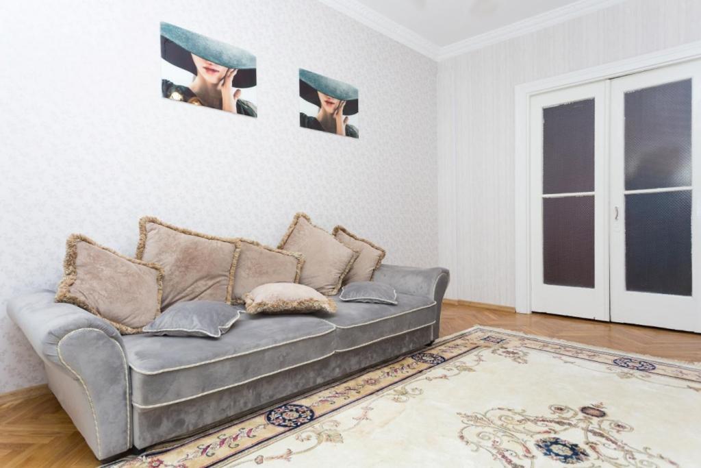 Apartment Lenina 3 Minsk Luaran gambar